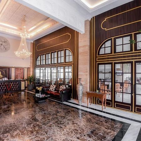 D'Senopati Malioboro Grand Hotel Yogyakarta Exterior foto