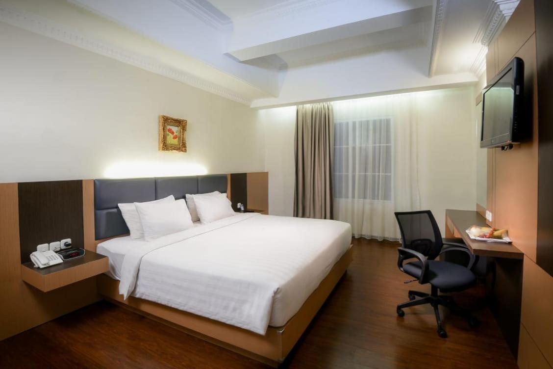 D'Senopati Malioboro Grand Hotel Yogyakarta Exterior foto