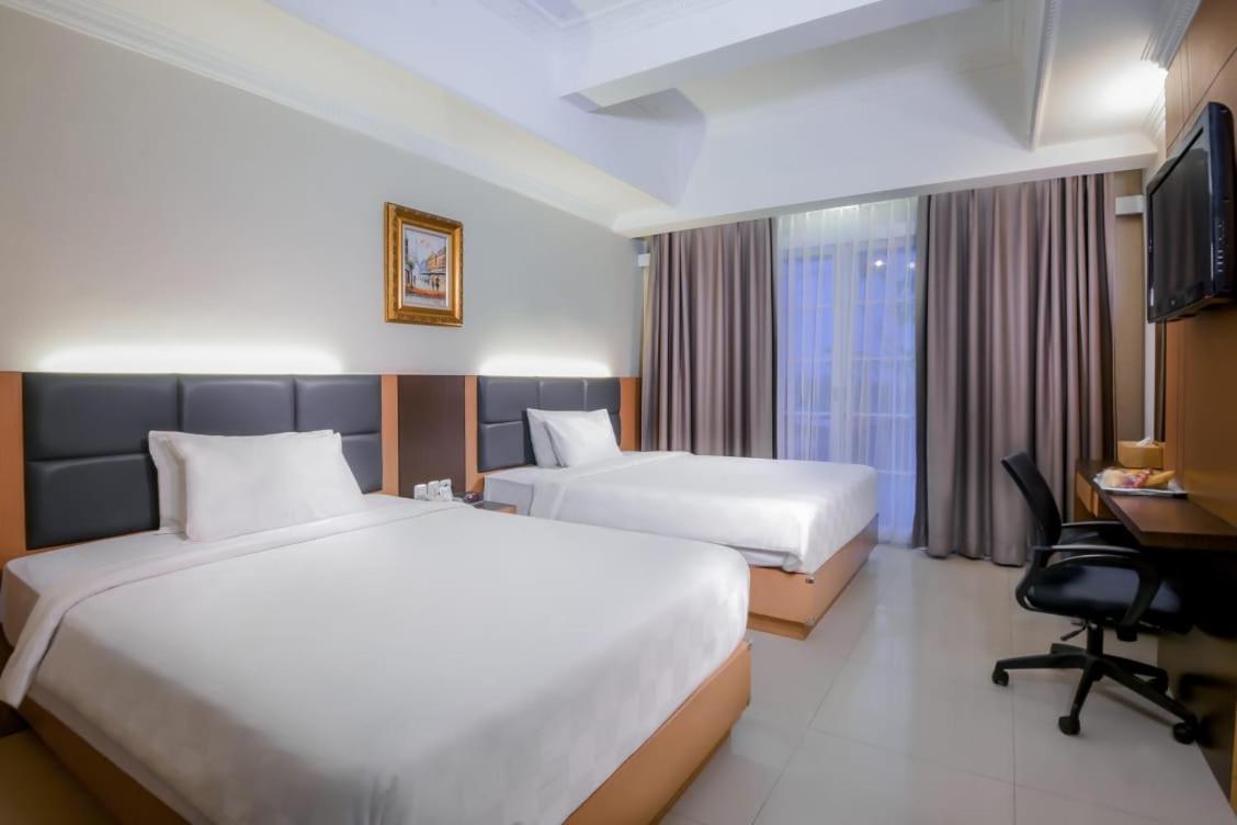 D'Senopati Malioboro Grand Hotel Yogyakarta Exterior foto