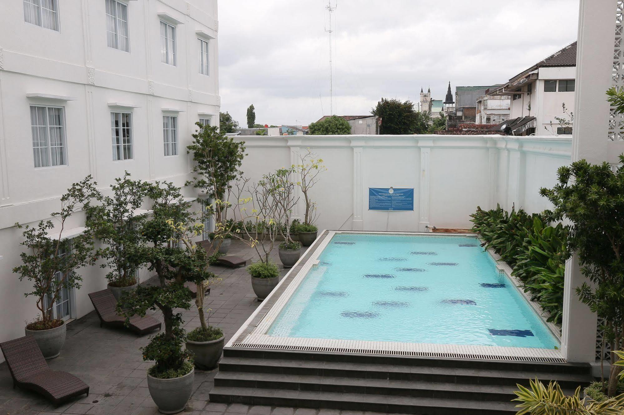 D'Senopati Malioboro Grand Hotel Yogyakarta Exterior foto